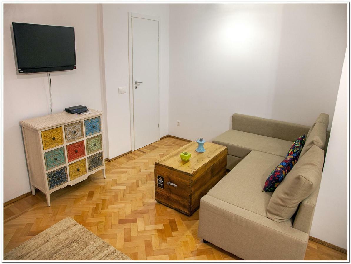 Skyview Old Town Apartment Bucharest Exterior photo